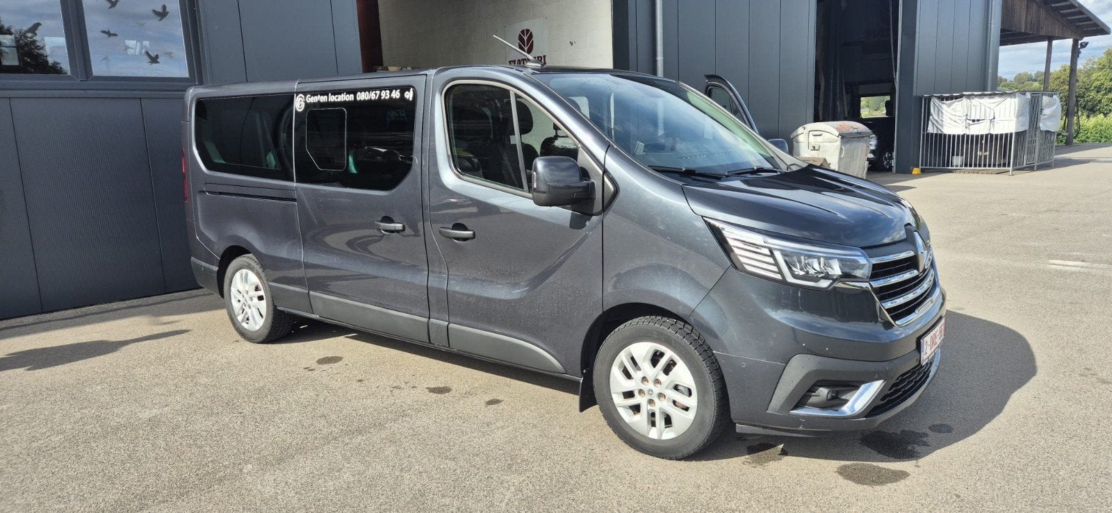 Renault Trafic 9 places, Autos, Argent ou Gris, Achat, 6 portes, 2500 kg