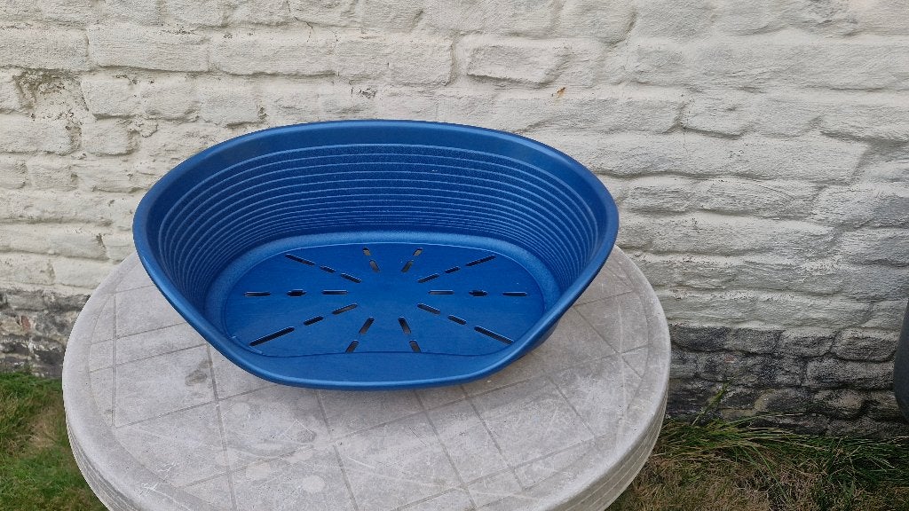 Corbeille en plastique Bleu Moderna pour chat ou petit chien, Enlèvement
