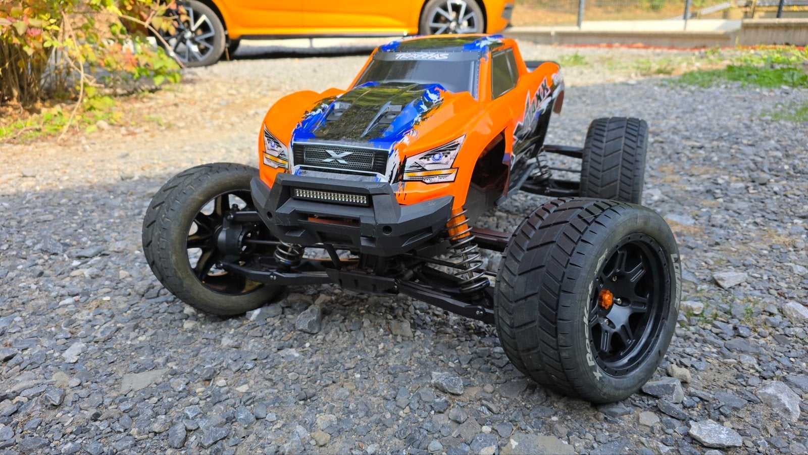 Traxxas X-maxx 8S, Enlèvement