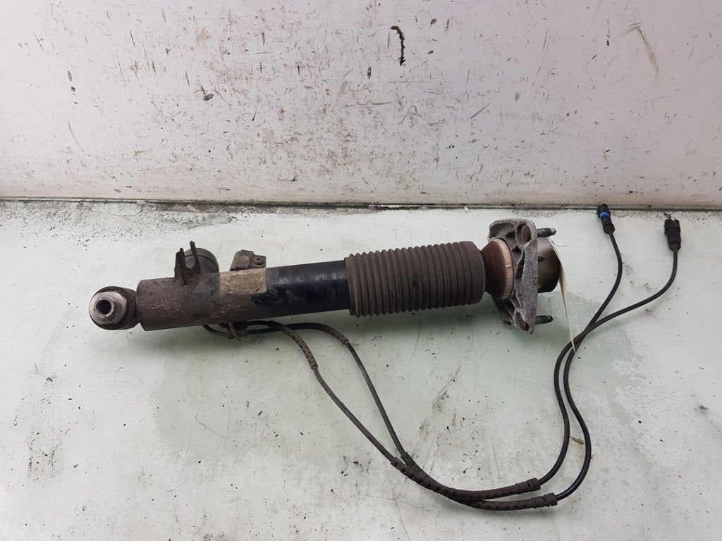 AMORTISSEUR ARRIÈRE GAUCHE BMW X5 (F15) (01-2013/07-2018), Utilisé, BMW, Petuelring 130
80809  München, DE, Bayerische Motoren Werke AG