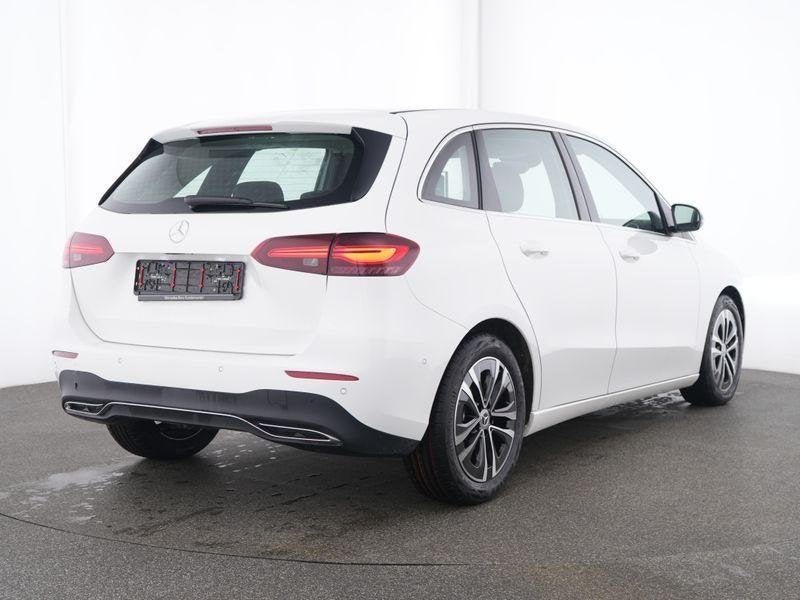 Mercedes-Benz B-Klasse 180 Luxury Line | Verwarmde Zetels |, Autos, 100 kW, 1332 cm³, 140 g/km, Euro 6