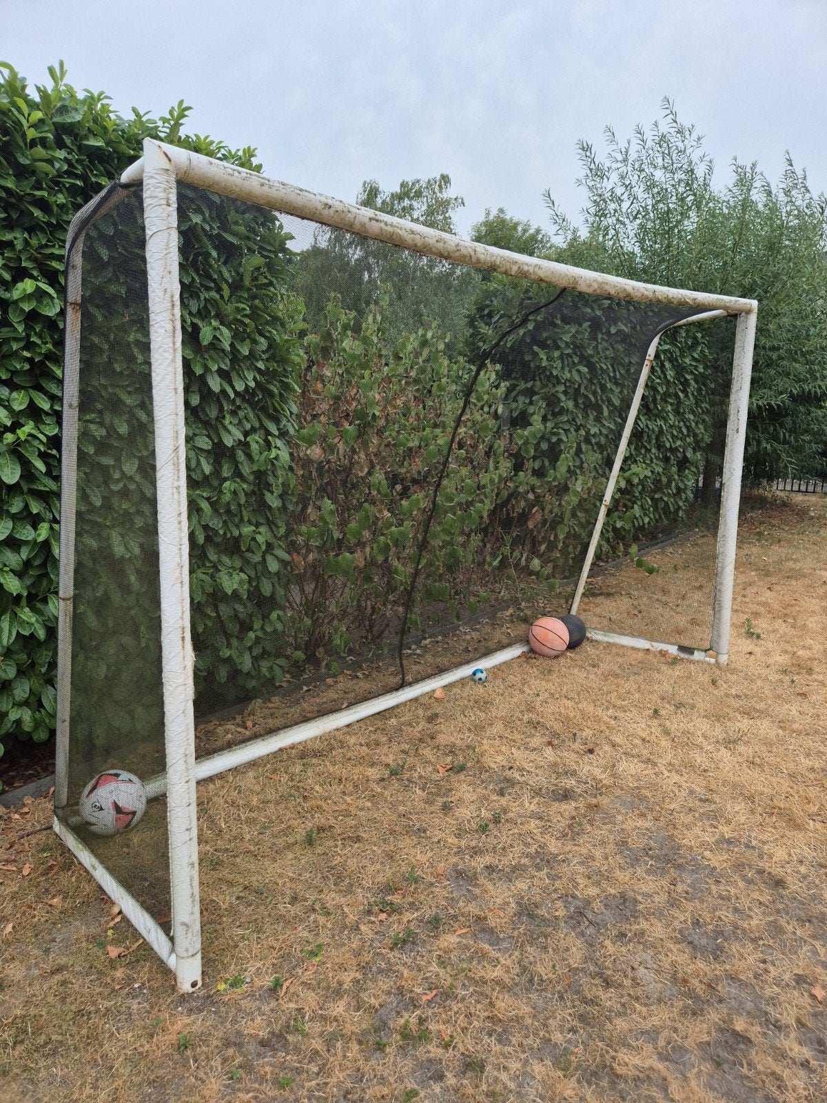 Voetbalgoal, Enlèvement ou Envoi