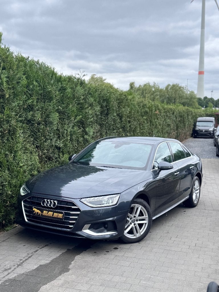 Audi A4 2.0TFSI Facelift automatique, Autos, Argent ou Gris, Euro 6, A4, 5 portes