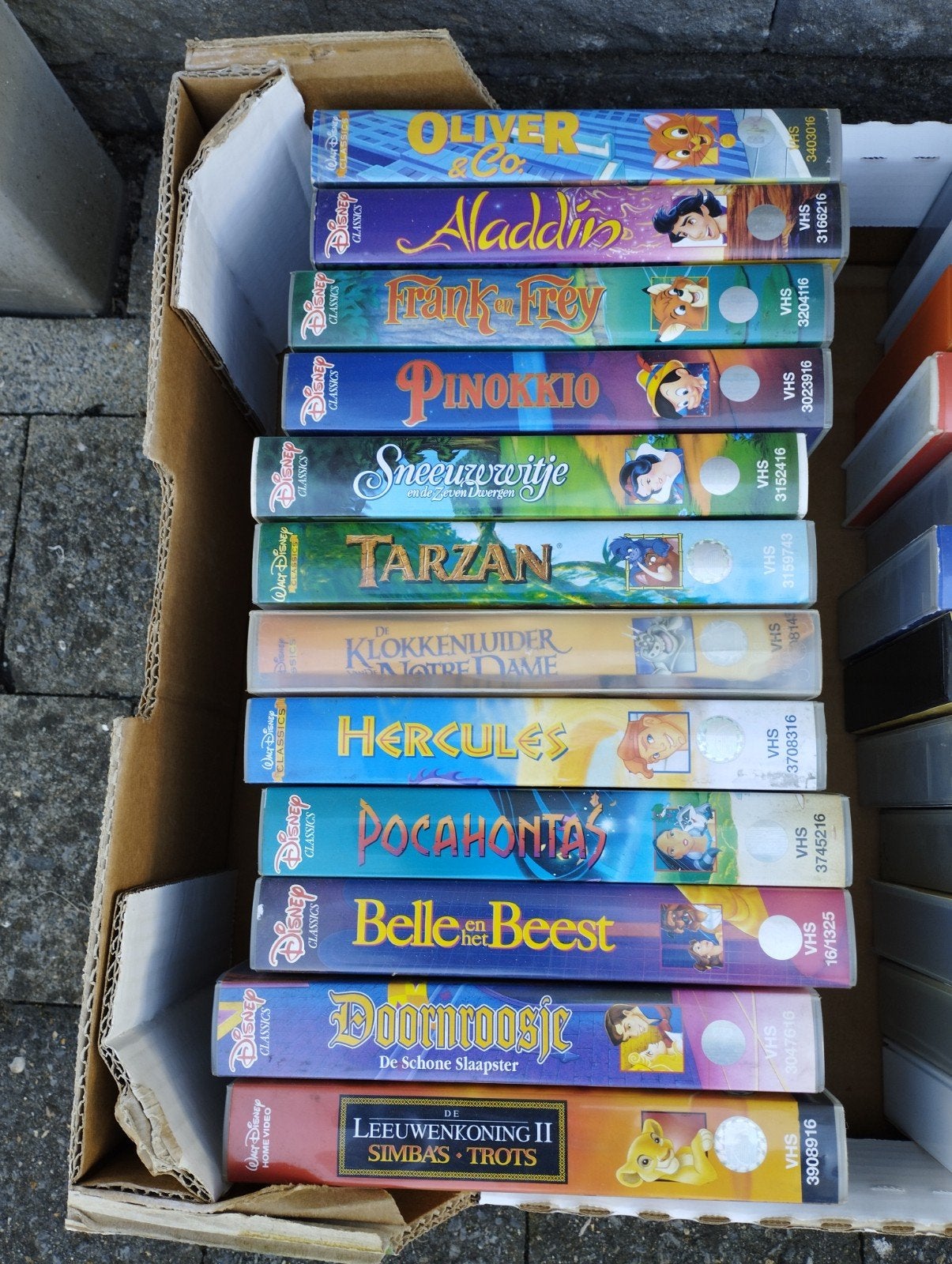 Lot videocasettes voor kinderen, Cd's en Dvd's, Ophalen