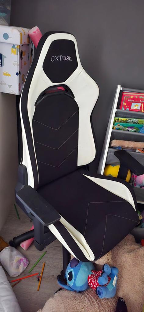 Siege gaming Trust gxt714