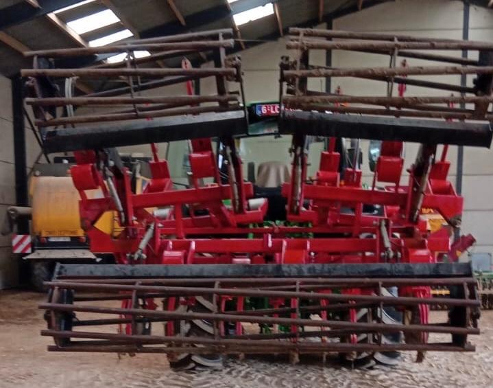 Stoppelcultivator Kongskilde, Ophalen