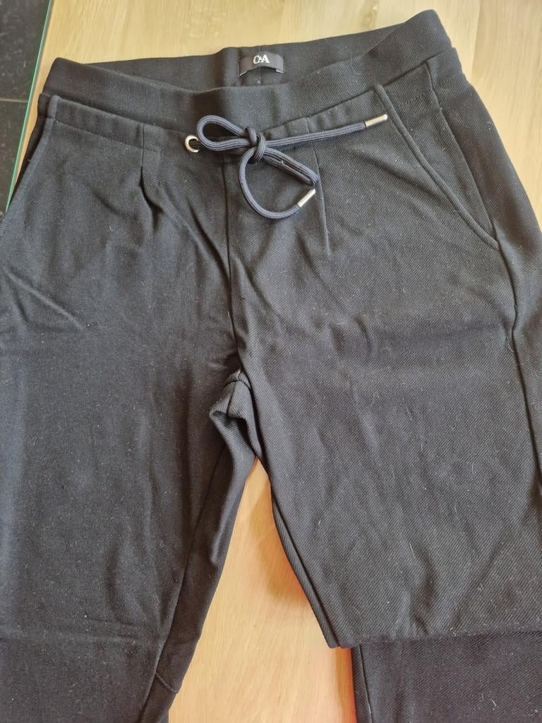 Zwarte trainingsbroek C& A maat 38, Kleding | Dames, Sportkleding, Zwart, Overige typen, Ophalen, Maat 38/40 (M)