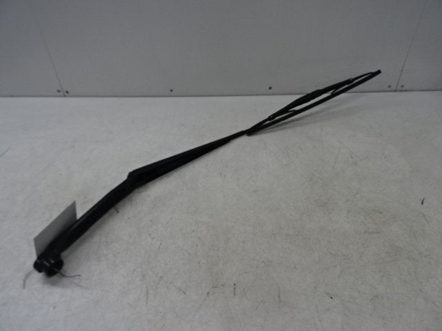 RUITENWISSERARM LINKS VOOR Subaru Impreza III (GH / GR), Subaru, Gebruikt, Subaru Deutschland GmbH, Emil-Frey-Straße 6
61169  Friedberg, DE