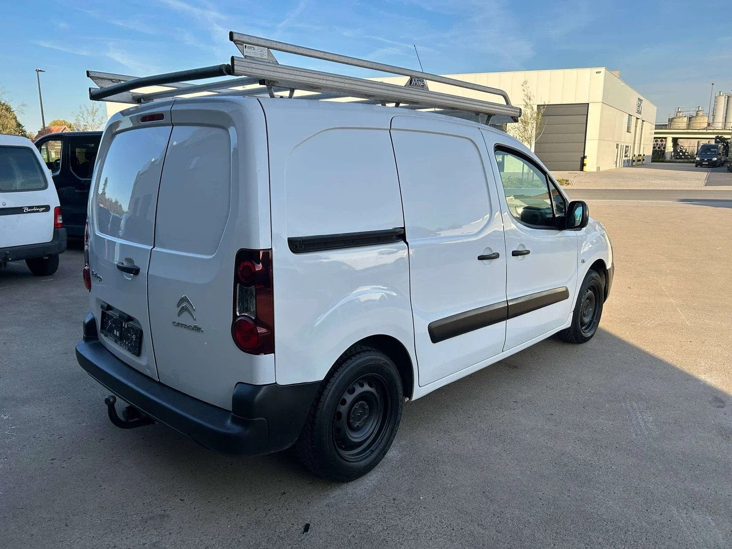 Citroën Berlingo 1.6 hdi 73 kw nette wagen zie foto's, Achat, Euro 6, Entreprise, Boîte manuelle