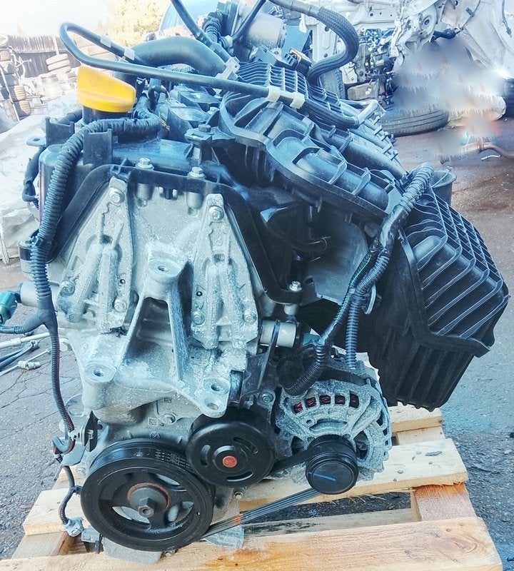 Moteur B4D419 Complet SANDERO DACIA, Autos : Pièces & Accessoires, Moteurs & Accessoires, Envoi, Utilisé, Daihatsu