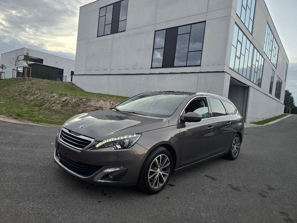 Peugeot 308 GT LINE 1.6HDI - 02/2015 - EURO 6, Auto's, Voorwielaandrijving, 4 deurs, 88 g/km, Leder en Stof