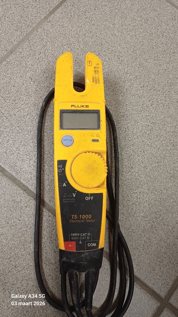 Fluke T5-1000 Spanningstester stroomklem, Ophalen