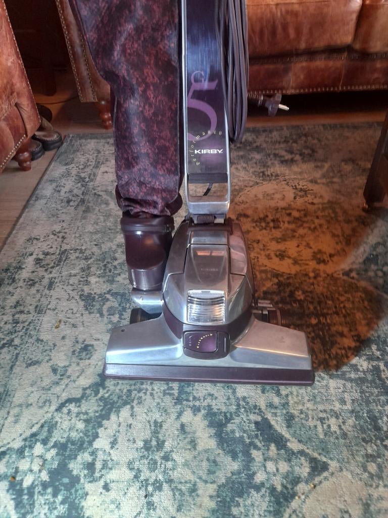 Kirby G5, Enlèvement, Aspirateur