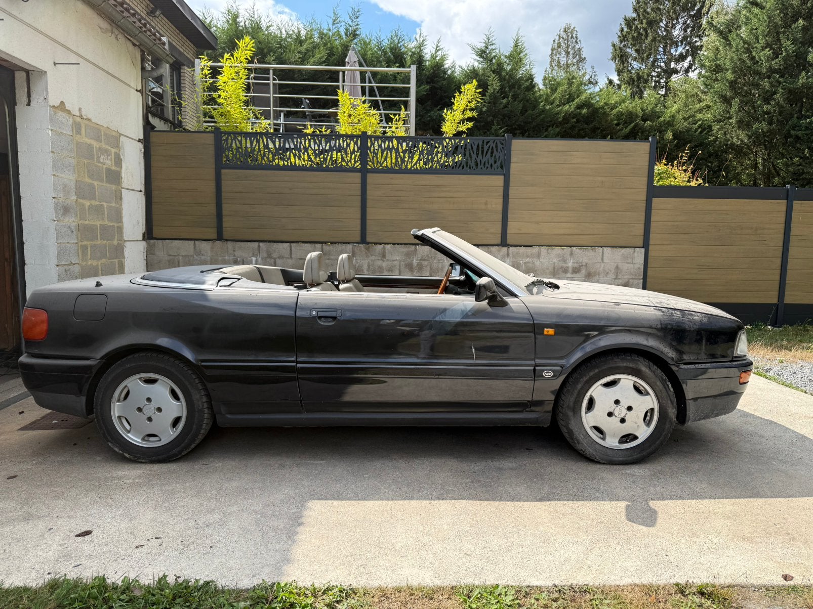 ✅Audi 80 Cabrio🔥Oldtimer🔥2,3i 5 Cyl💪⚠️Wordt opgefrist️⚠️, Auto's, Audi, Voorwielaandrijving, Beige, Cabriolet, Leder