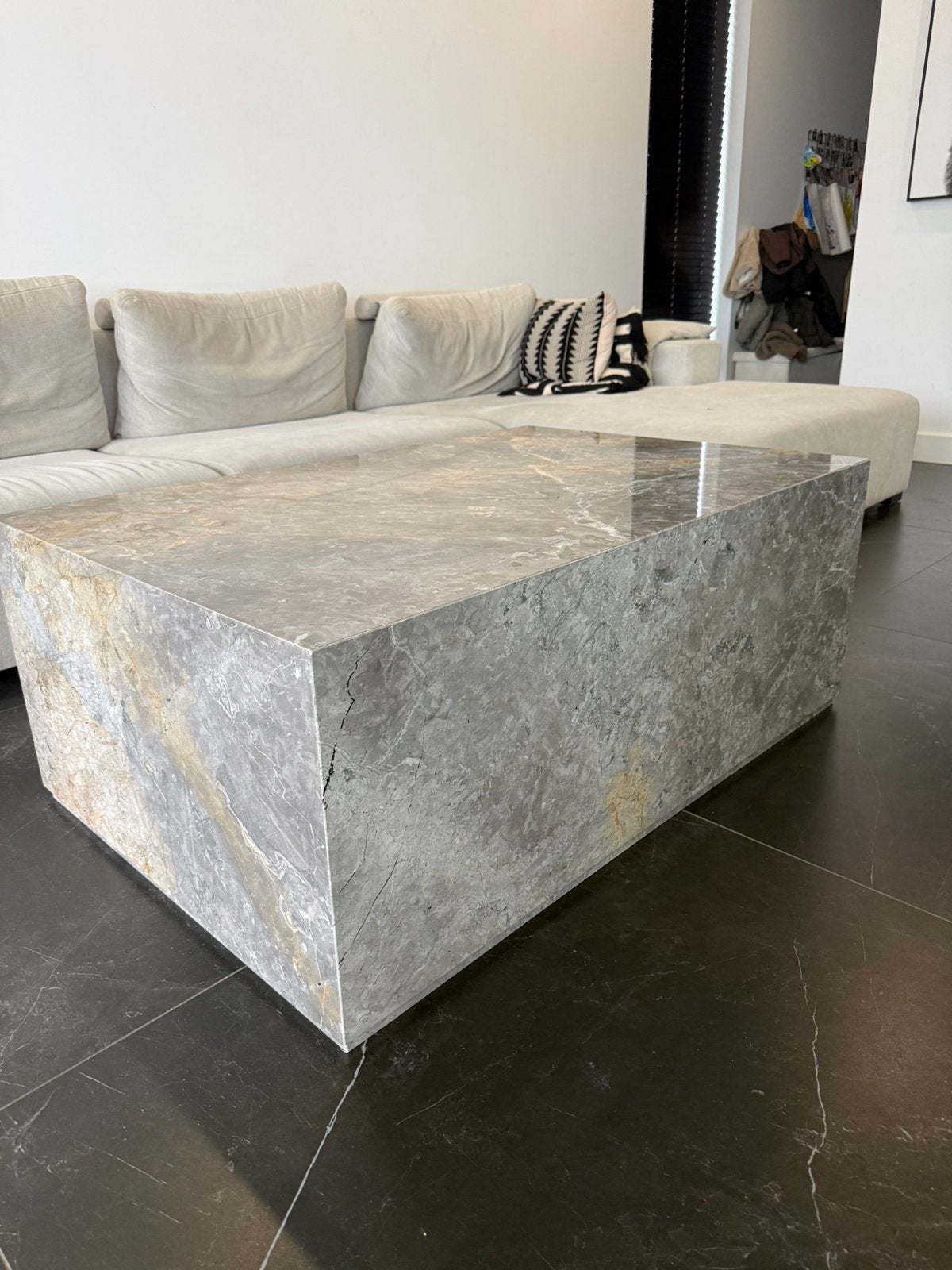 Table basse en marbre, Maison & Meubles, Enlèvement, Comme neuf