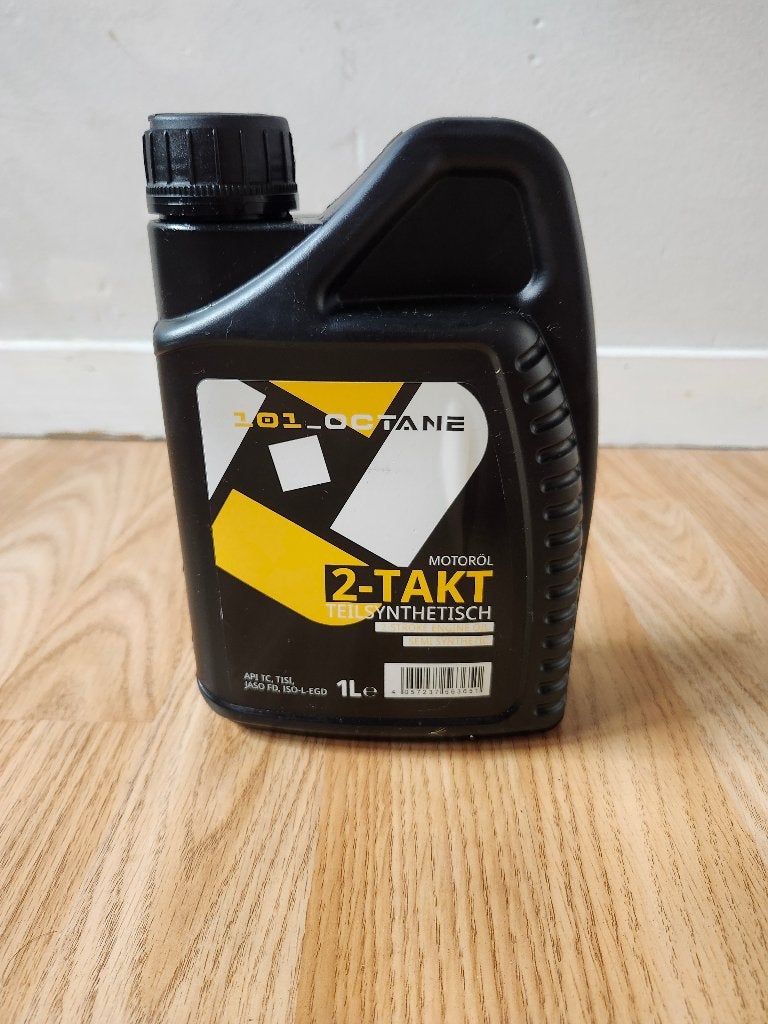 Semi-synthetische mengolie voor tweetaktscooters, Fietsen en Brommers, Ophalen, Nieuw