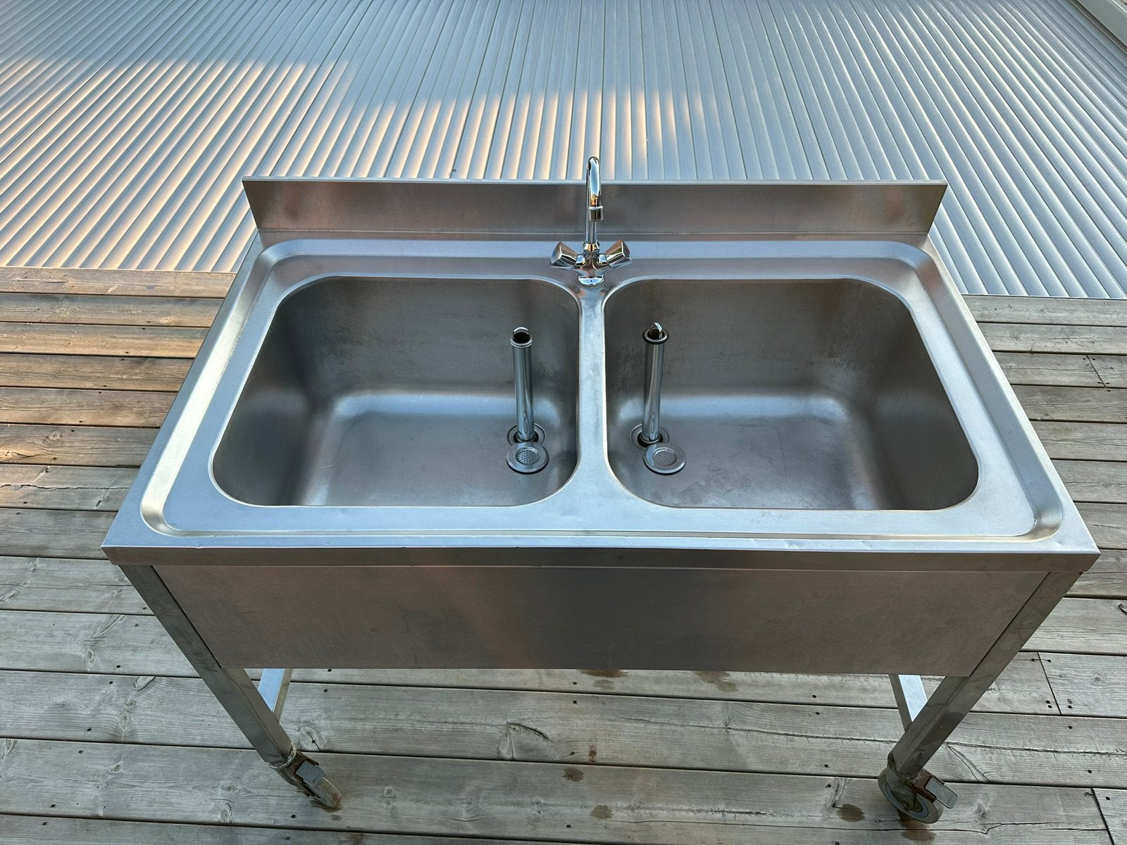 Plonge professionnelle inox double bac sur roulettes, Enlèvement, Utilisé