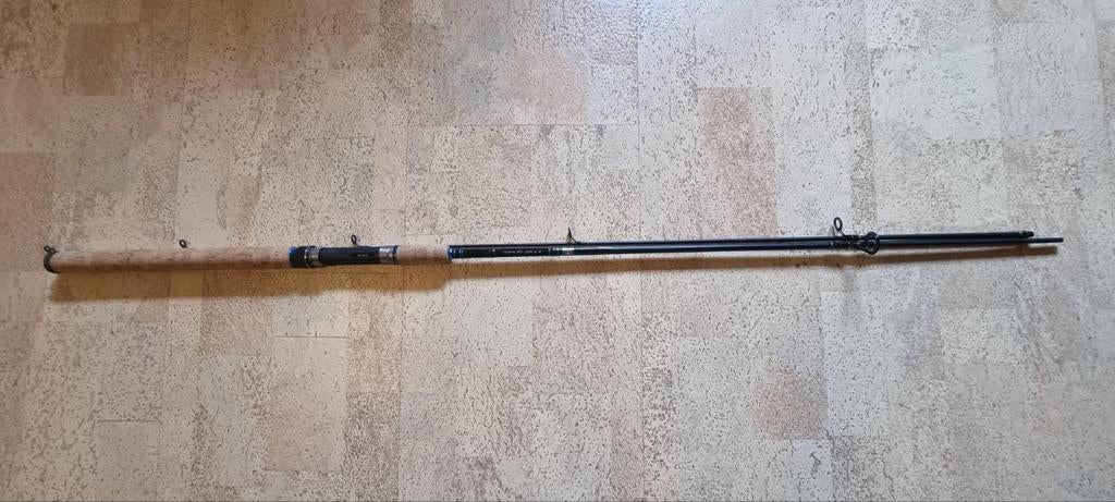 Abu Garcia 2.4m Devil 10-30g, Ophalen, Zo goed als nieuw, Werphengel