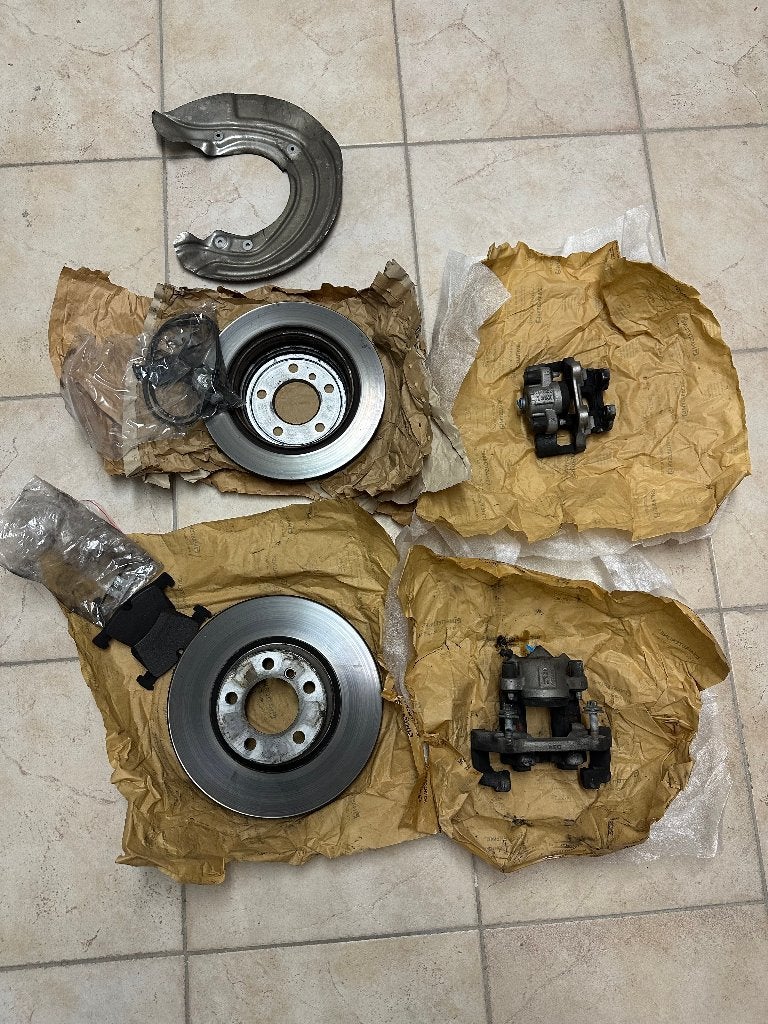 Kit de freins complet d'origine BMW Série F, Autos : Pièces & Accessoires, Enlèvement, Neuf, BMW