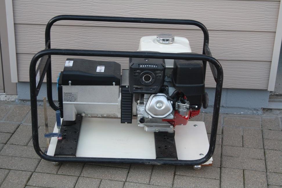 Stroomaggregaat Europower EP6000 met Honda GX390 motor, Doe-het-zelf en Bouw, Aggregaten, Zo goed als nieuw, Benzine, 5 tot 10 kVA