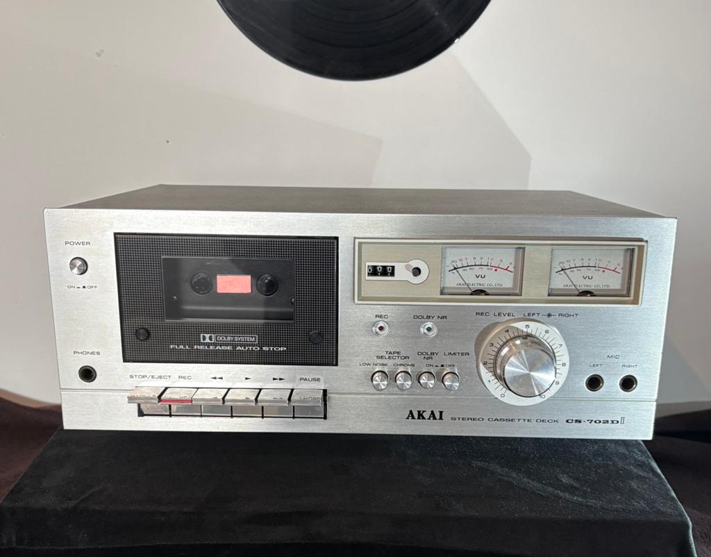 AKAI stereo-tapespeler CS-702DII. 100€, Audio, Tv en Foto, Ophalen, Akai