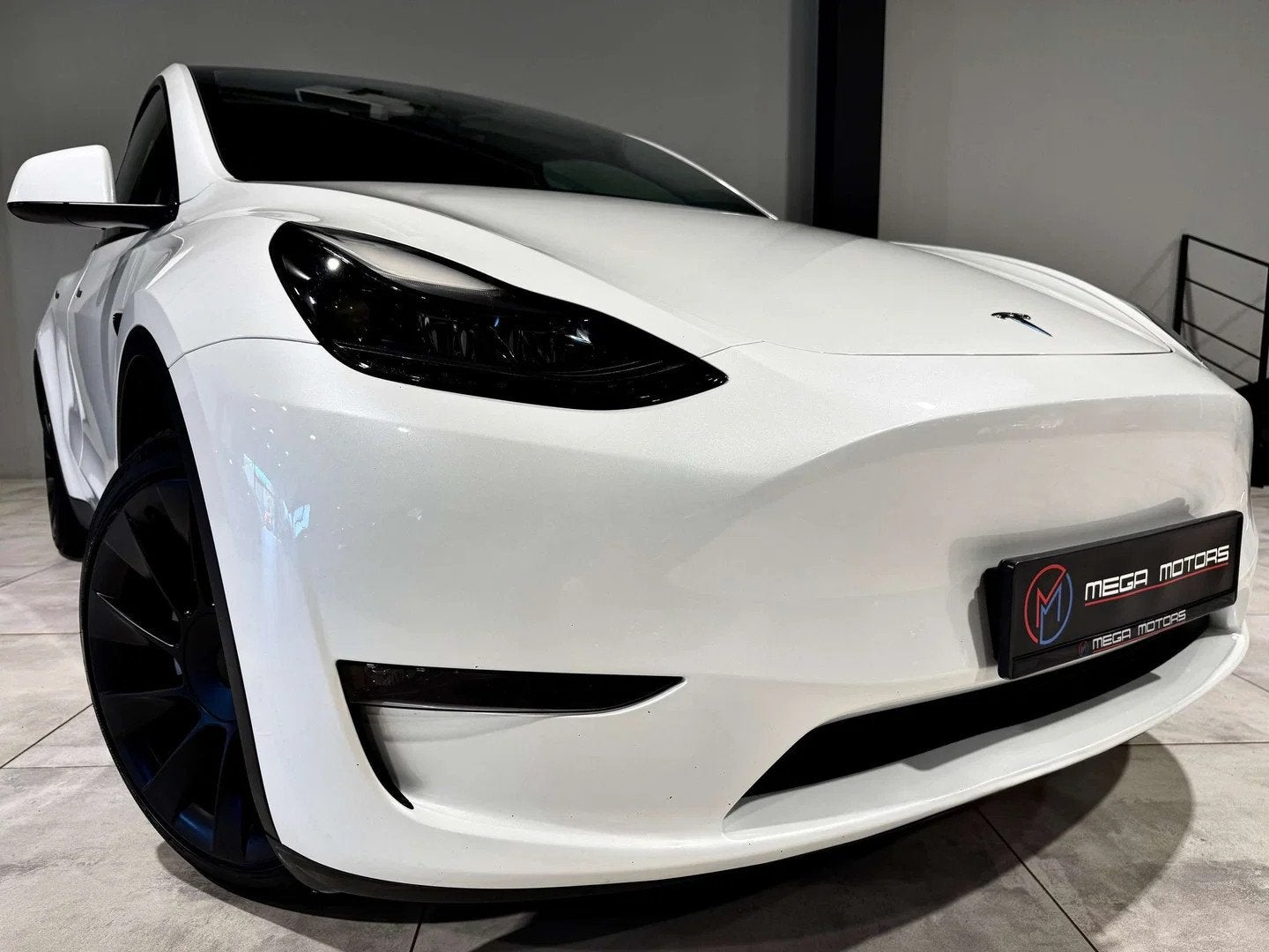 Tesla Model Y DUAL MOTOR 514CV 02/2024 ! TVA-BTW iNCLUSiEF !, Achat, Entreprise, Phares entièrement LED, 5 portes