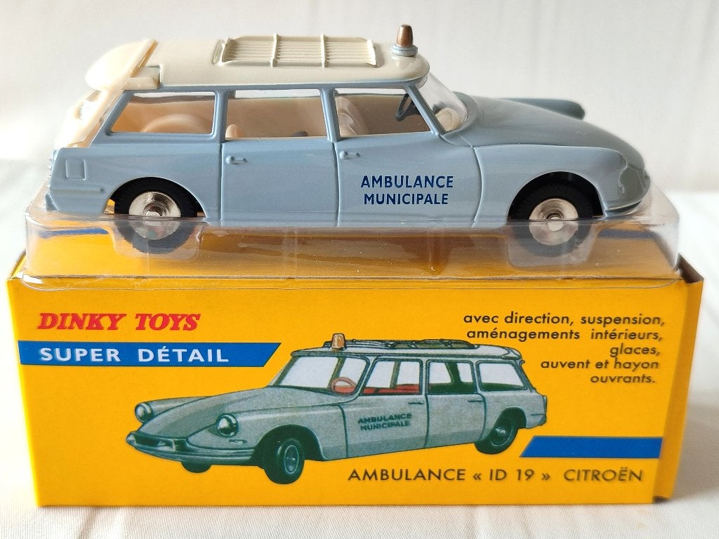Dinky Atlas _ Citroën Break ID19 „Ambulance” _ ref. 556, Ophalen of Verzenden, Zo goed als nieuw, Auto, Dinky Toys
