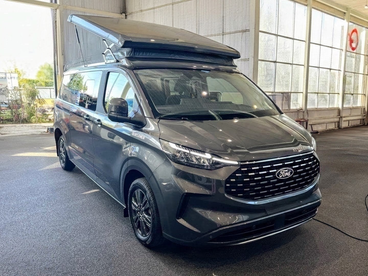 Burstner Copa C530 Ford Tourneo Custom Active 170/6 900 km, Ford, Réfrigérateur, Automatique, Particulier