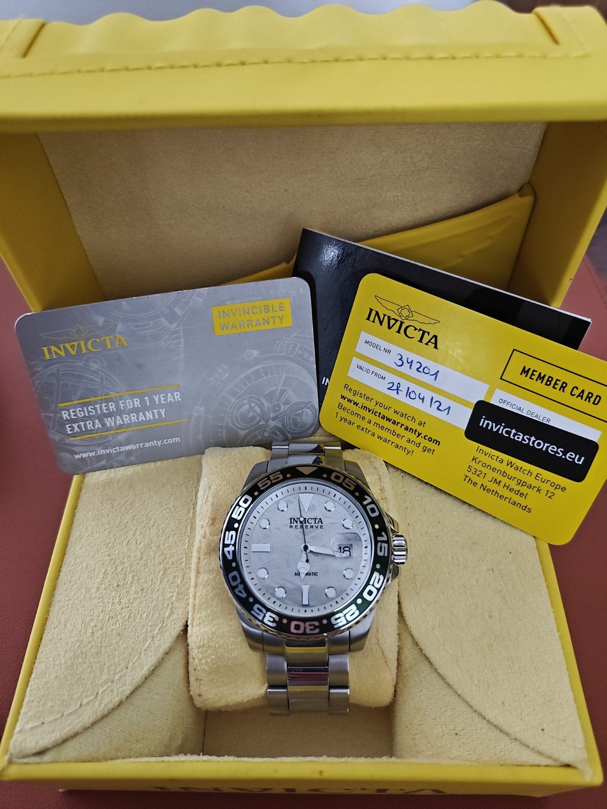 Montre Invicta, Handtassen en Accessoires, Staal, Staal, Polshorloge, Zo goed als nieuw