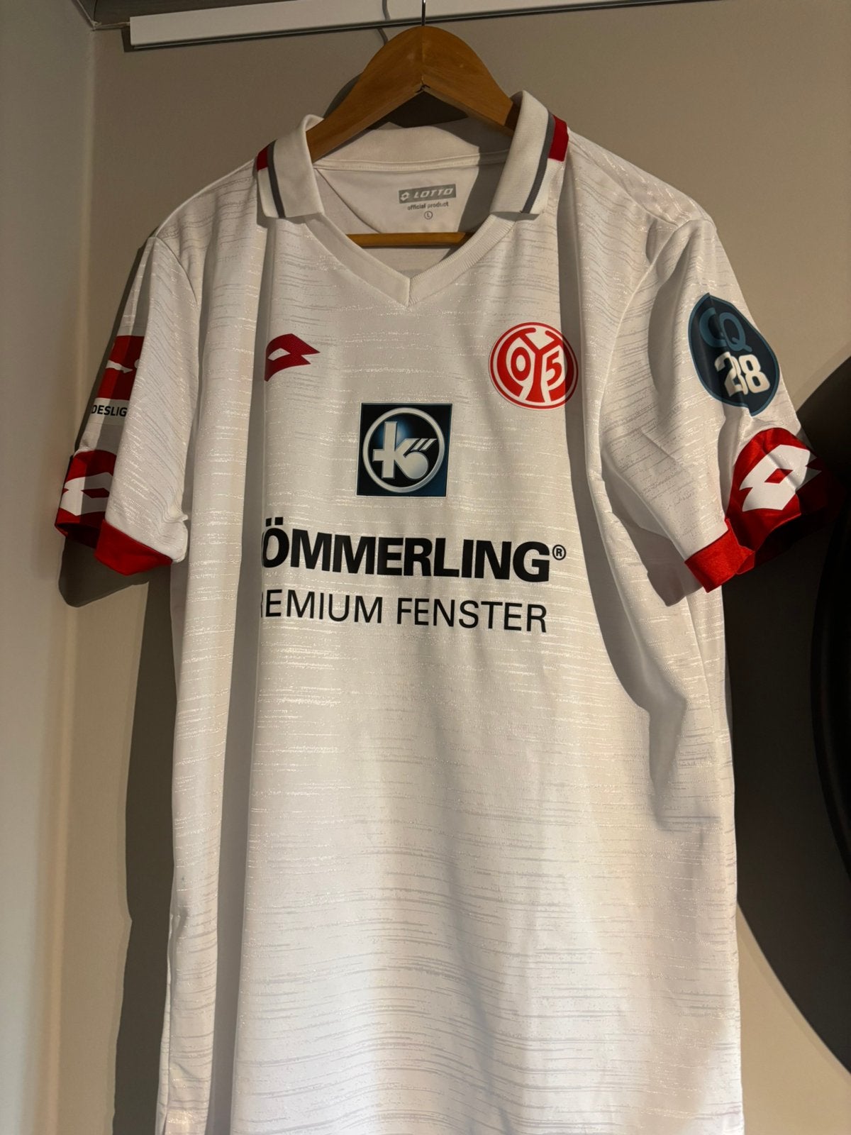 Match issued shirt Mainz Gbamin, Ophalen of Verzenden, Zo goed als nieuw, Shirt