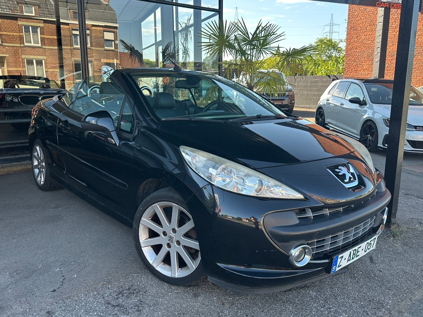 Peugeot 207cc / 2008 / diesel / 124.000km / Roland garos, Auto's, Peugeot, 4 zetels, Cabriolet, Bedrijf, https://public.car-pass.be/vhr/65ad5d69-ba82-449f-8574-e0c406964d8e