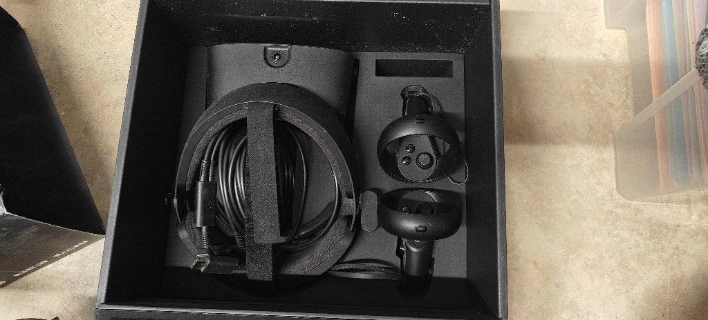 Oculus Rift S + Stand + Ecouteurs, Enlèvement ou Envoi, Utilisé, Lunettes VR, PC