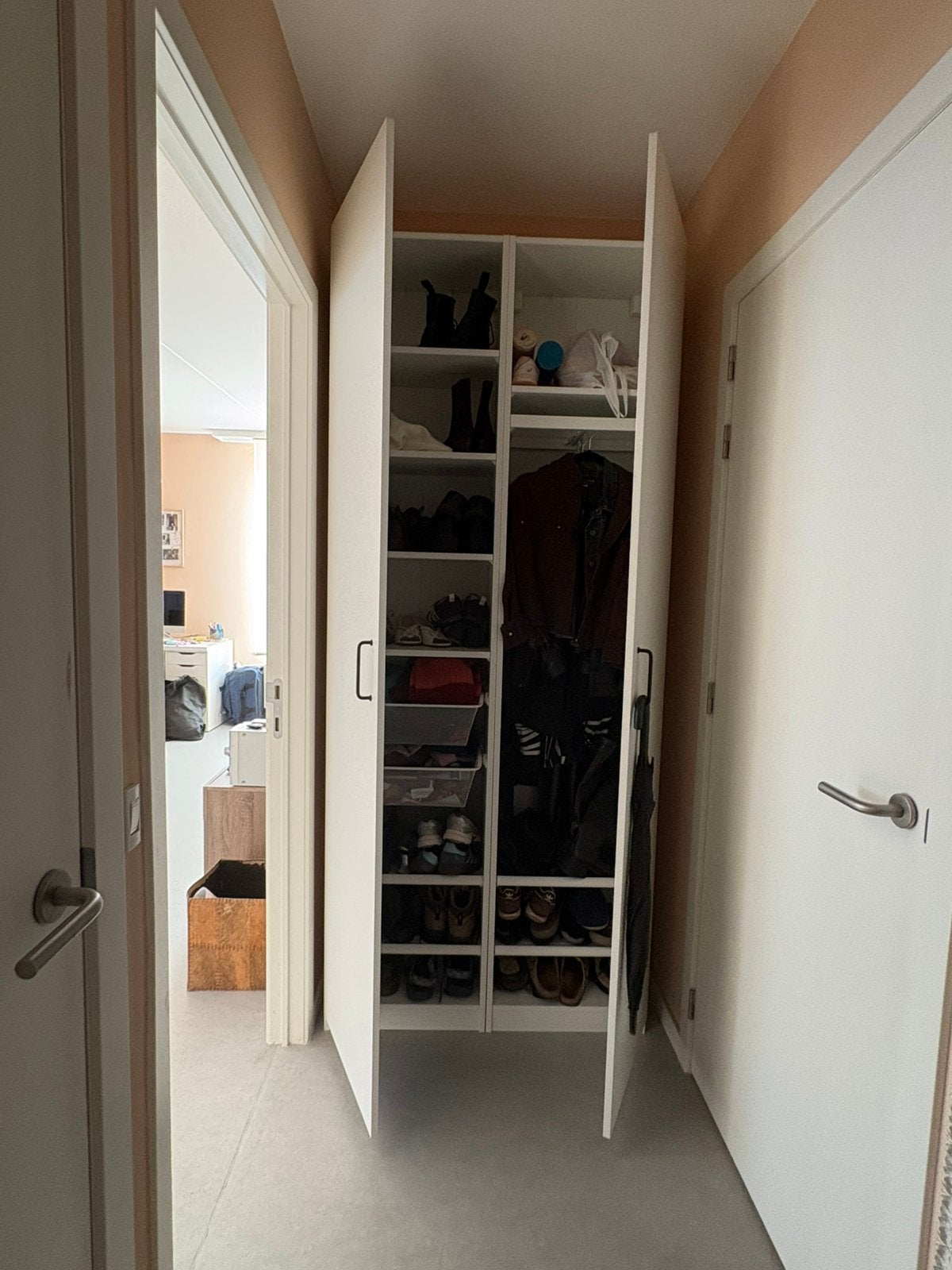 Houten kast, Ophalen, Zo goed als nieuw