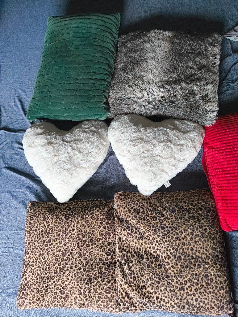set de 7 coussins décoratifs, Enlèvement, Comme neuf, Gris, Housse amovible