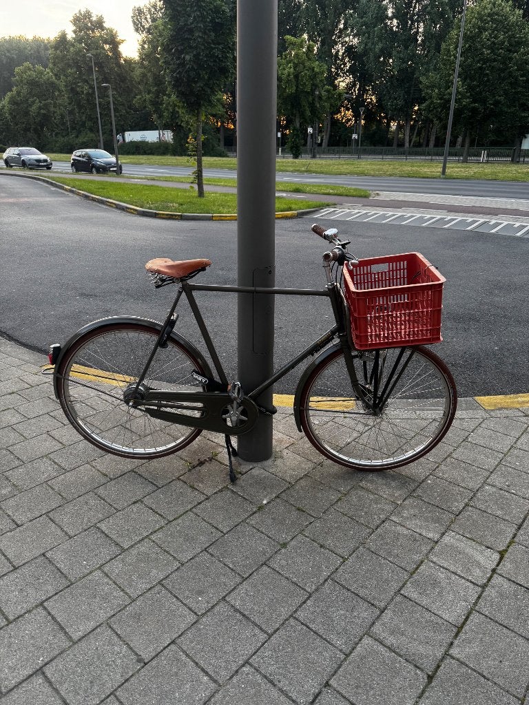 Achielle fiets met mand, Velgrem, Versnellingen, Zo goed als nieuw, 57 tot 61 cm
