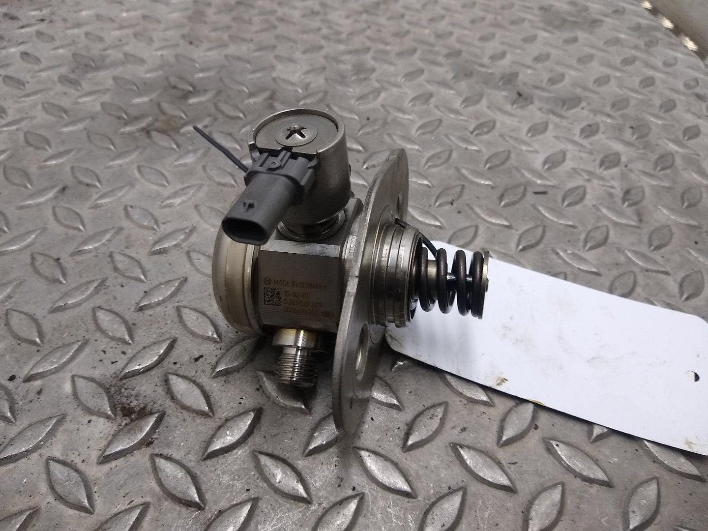 MINI (BMW) MINI BRANDSTOF POMP VOOR DE INJECTOR 2015, Auto-onderdelen, Brandstofsystemen, Ophalen of Verzenden, Gebruikt, ARN erkend