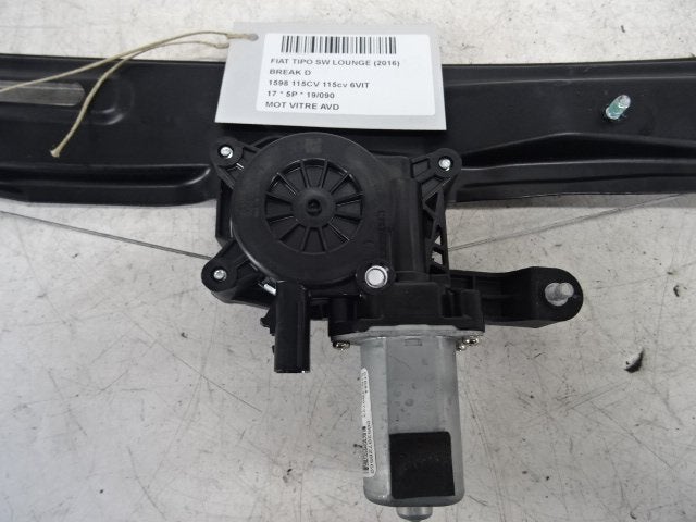 MOTOR RAAMMECHANIEK RECHTS VOOR Fiat Tipo (356W / 357W), Gebruikt, Voor, Fiat