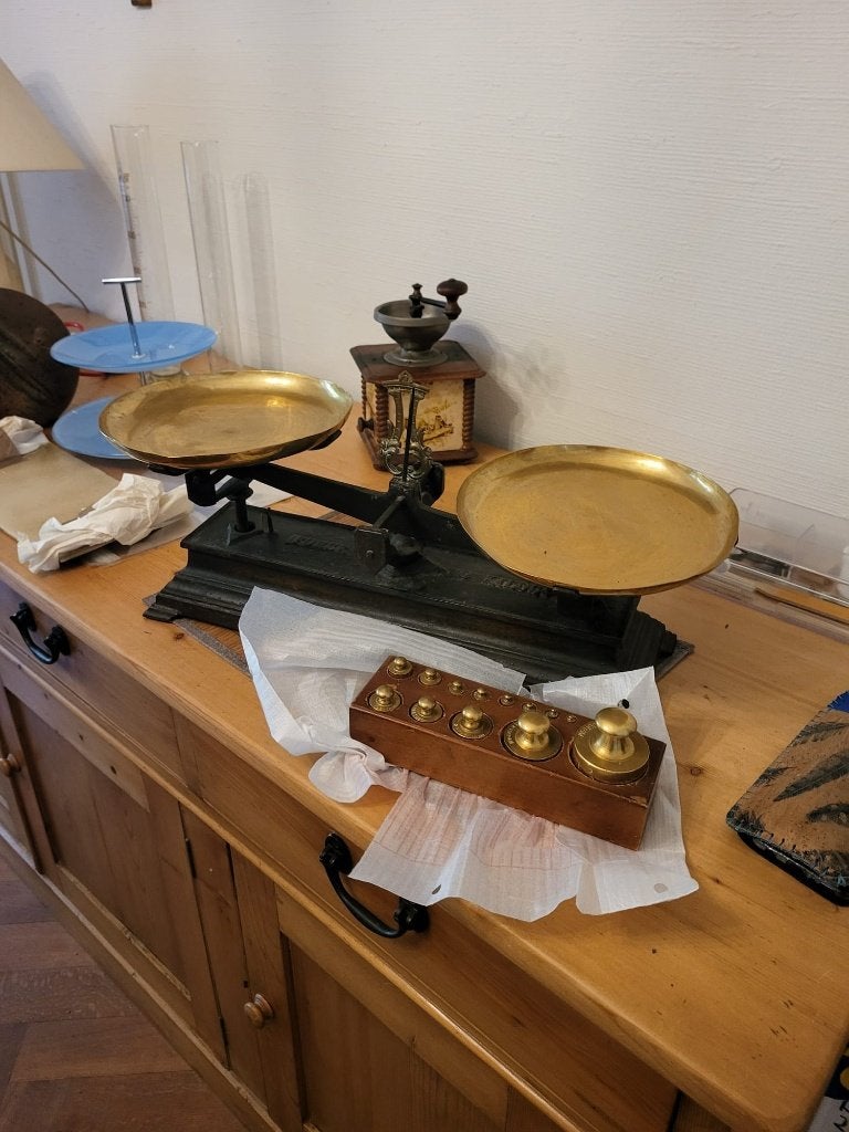 Balance, Antiquités & Art, Enlèvement