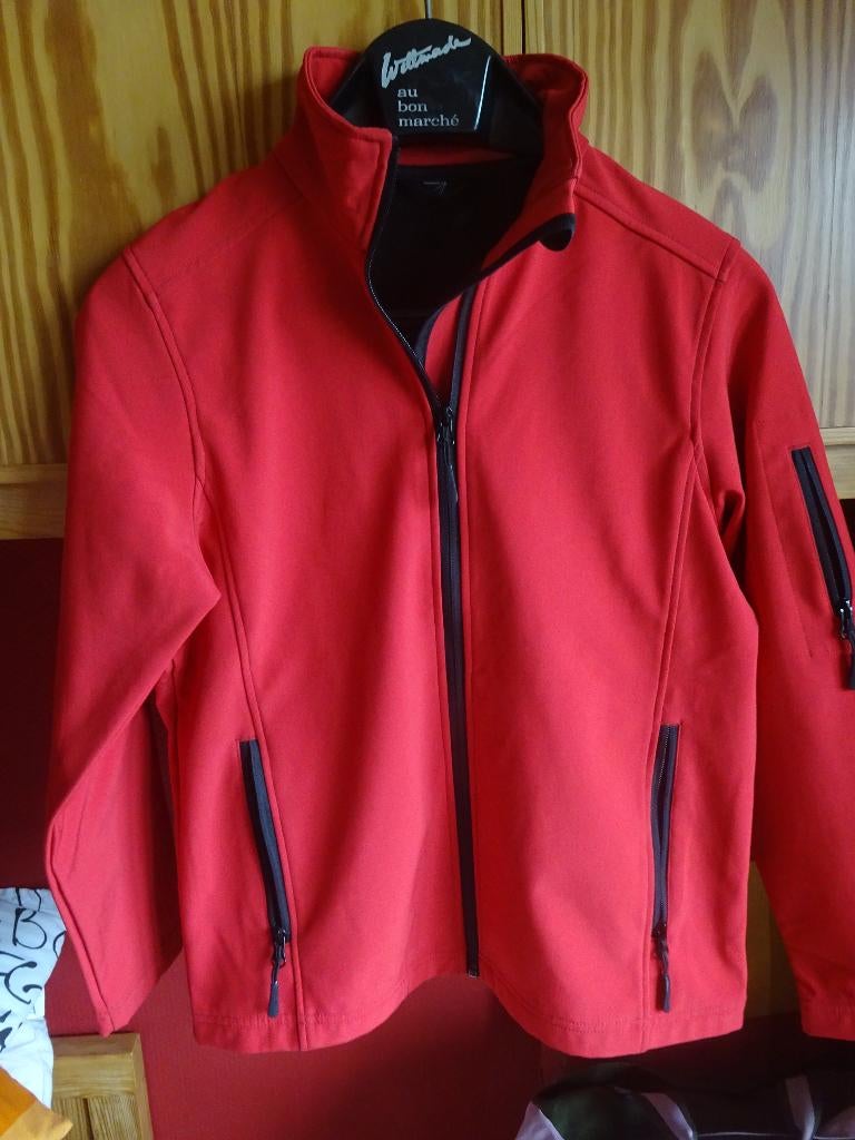 Veste Soft Shell 152-158 ( 12-13 ans) parfait état, Enlèvement ou Envoi, Utilisé, Garçon, Pull ou Veste