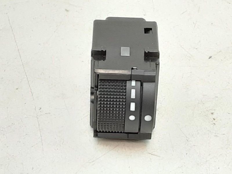 COMMUTATEUR PHARE REGLAGE C Subaru XV (GT / GX) (|70717G|), Utilisé, Subaru