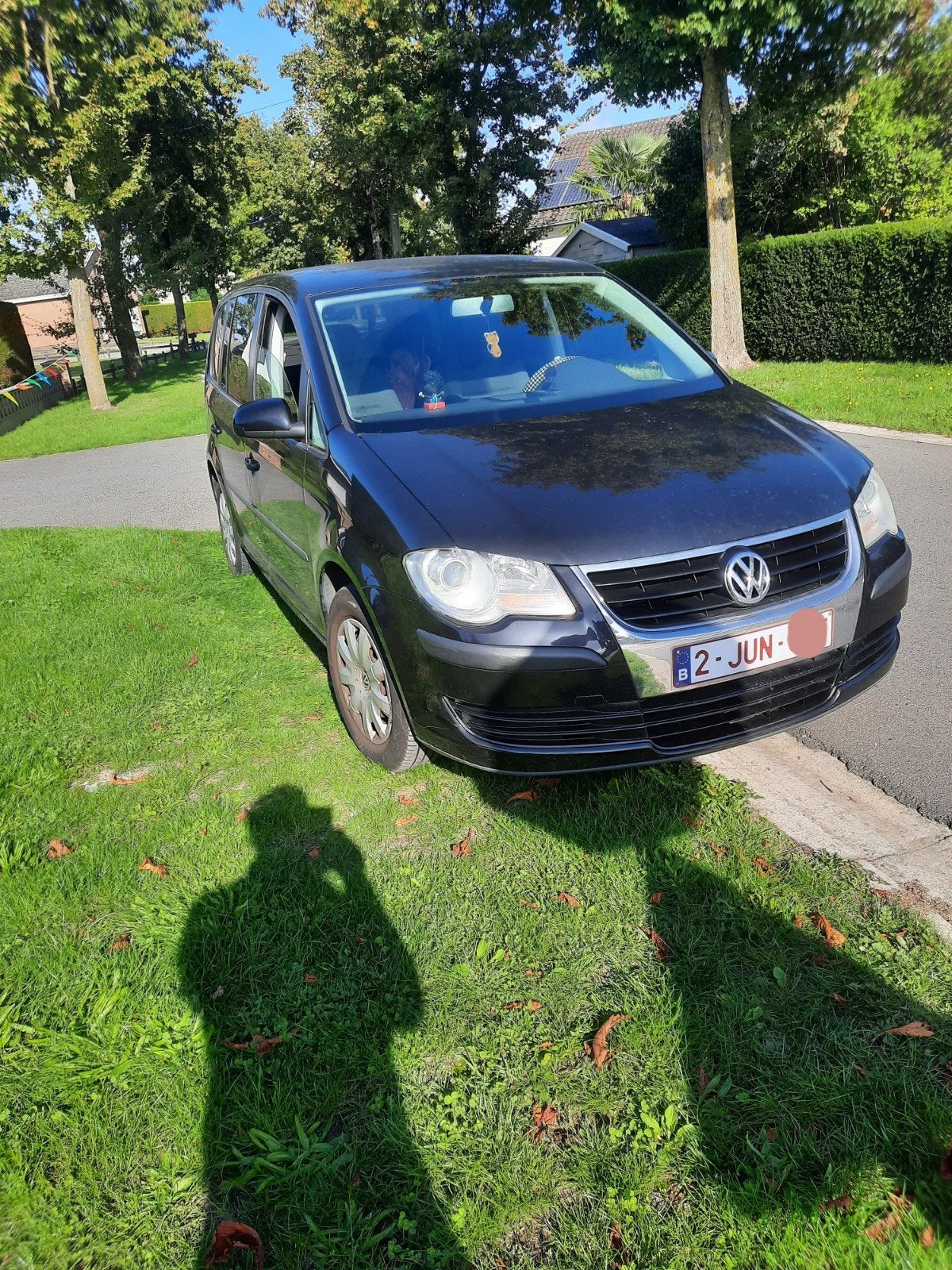 Volkswagen Touran 2009 benzine 5plaatsen, Particulier, Te koop
