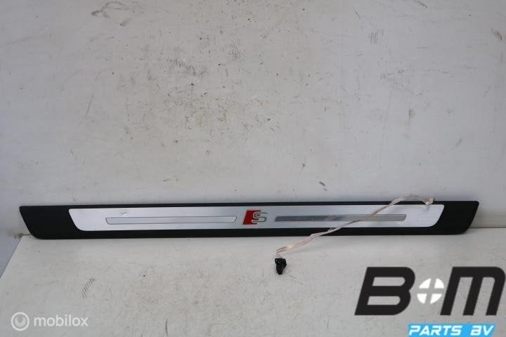 Verlichte S-Line dorpellijst rechts Audi A5 F5 SB 8W0947418A, Autos : Pièces & Accessoires, Habitacle & Garnissage, Utilisé