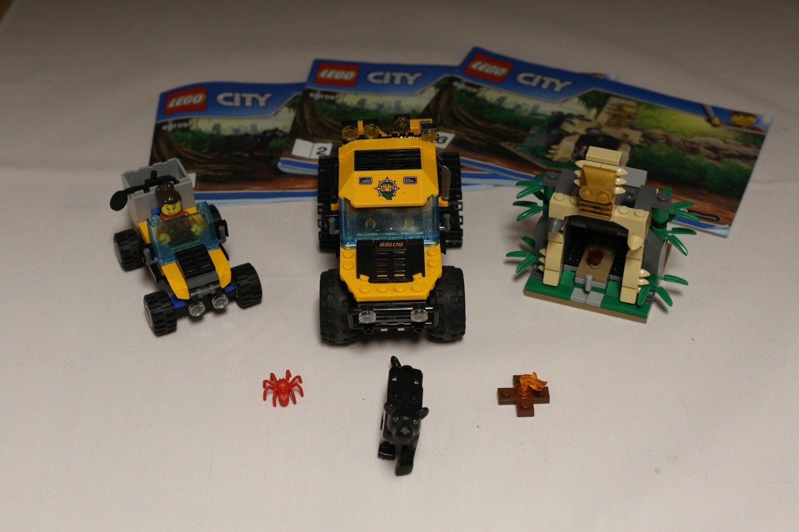 lego halfrups voertuig met accessories set 60159, Ophalen, City, Lego, Zo goed als nieuw