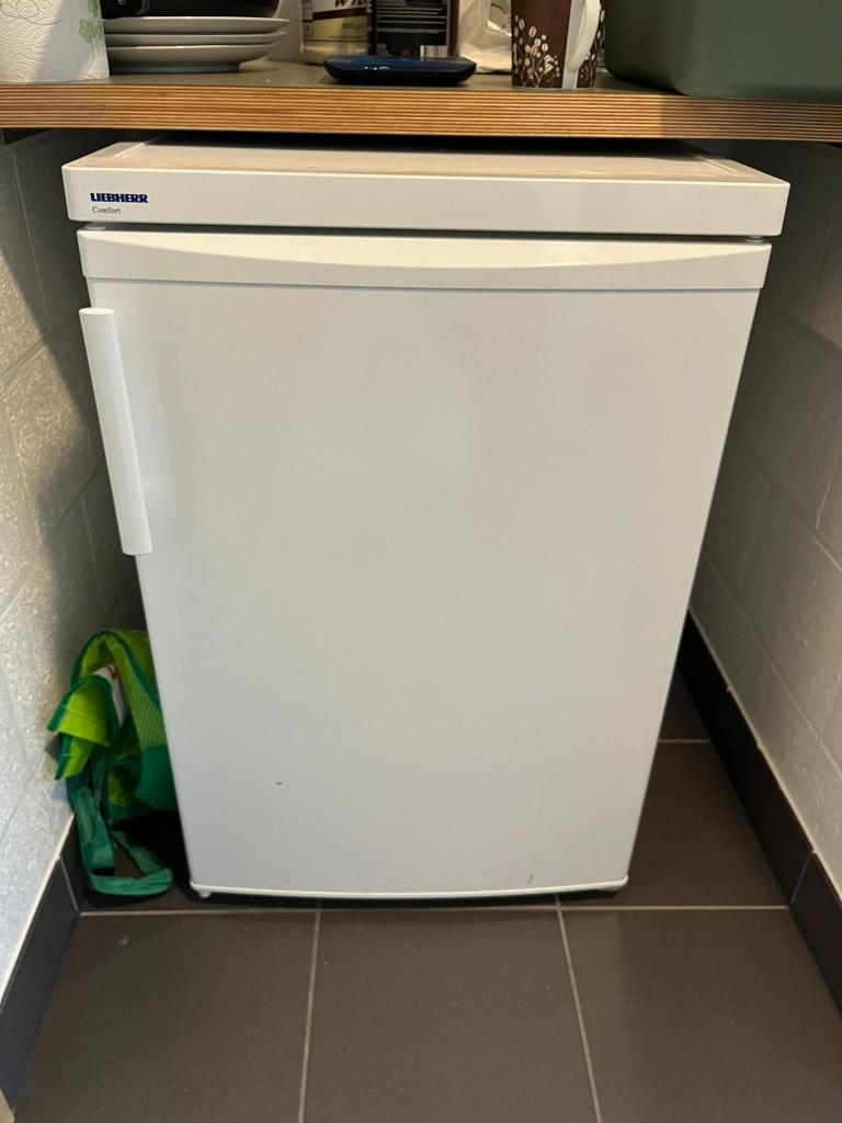 Frigo/koelkast tafelmodel Liebherr, Elektronische apparatuur, Koelkasten en IJskasten, Gebruikt, 75 tot 100 liter, 45 tot 60 cm
