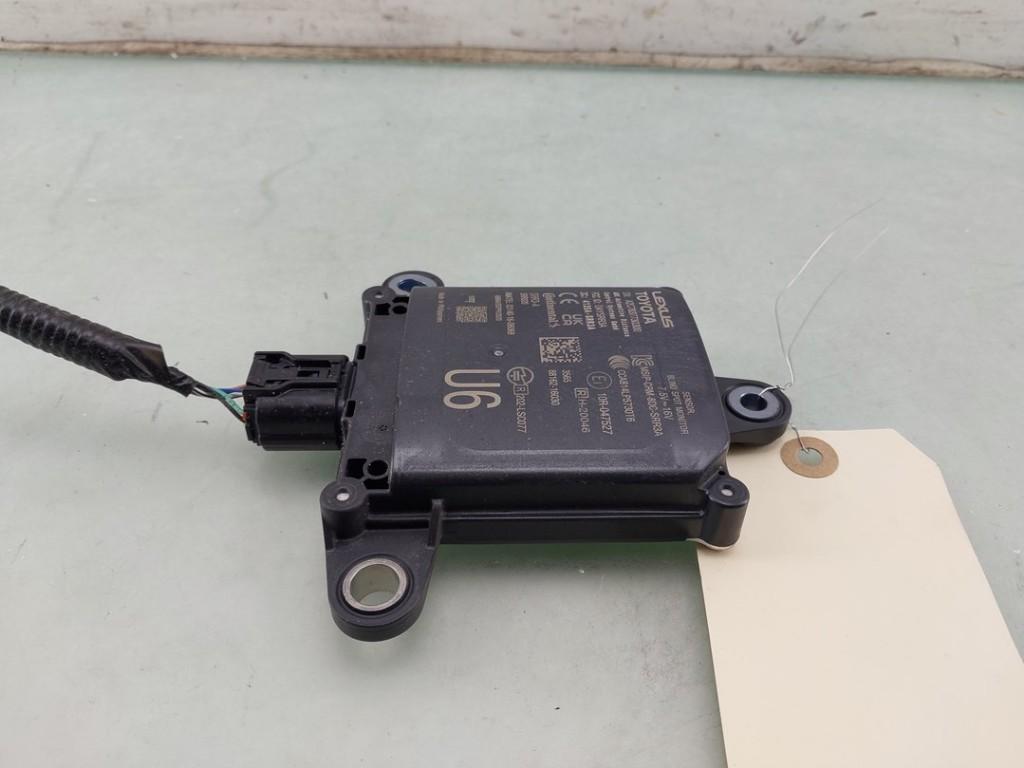 DODE HOEK SENSOR Toyota Corolla Cross (01-2020/-), Gebruikt, Kundenbetreuung@toyota.de, Toyota, Toyota-Allee 2
50858  Köln, DE