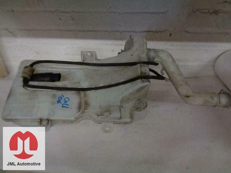 RUITENSPROEIERRESERVOIR RUITENSPROEIERTANK MITSUBISHI COLT, -, Utilisé, Mitsubishi, -