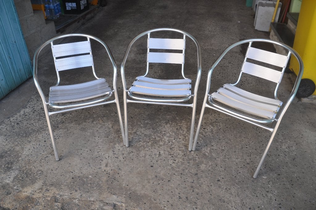Lot de 3 chaises en alu pour l'extérieur, Enlèvement, Utilisé, Métal, Trois