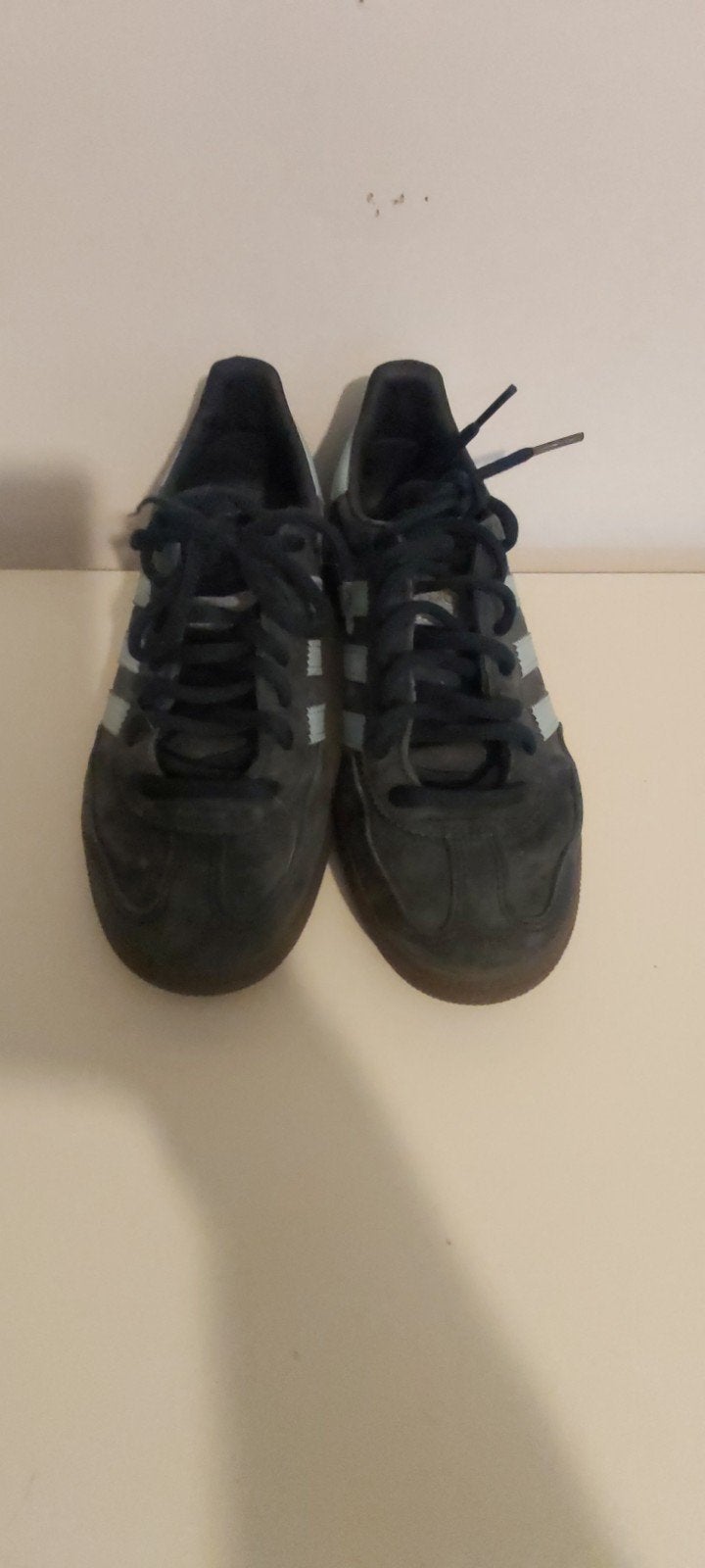 Adidas Spezial donker blauw/licht blauw, Ophalen, Zo goed als nieuw, Sneakers, Blauw