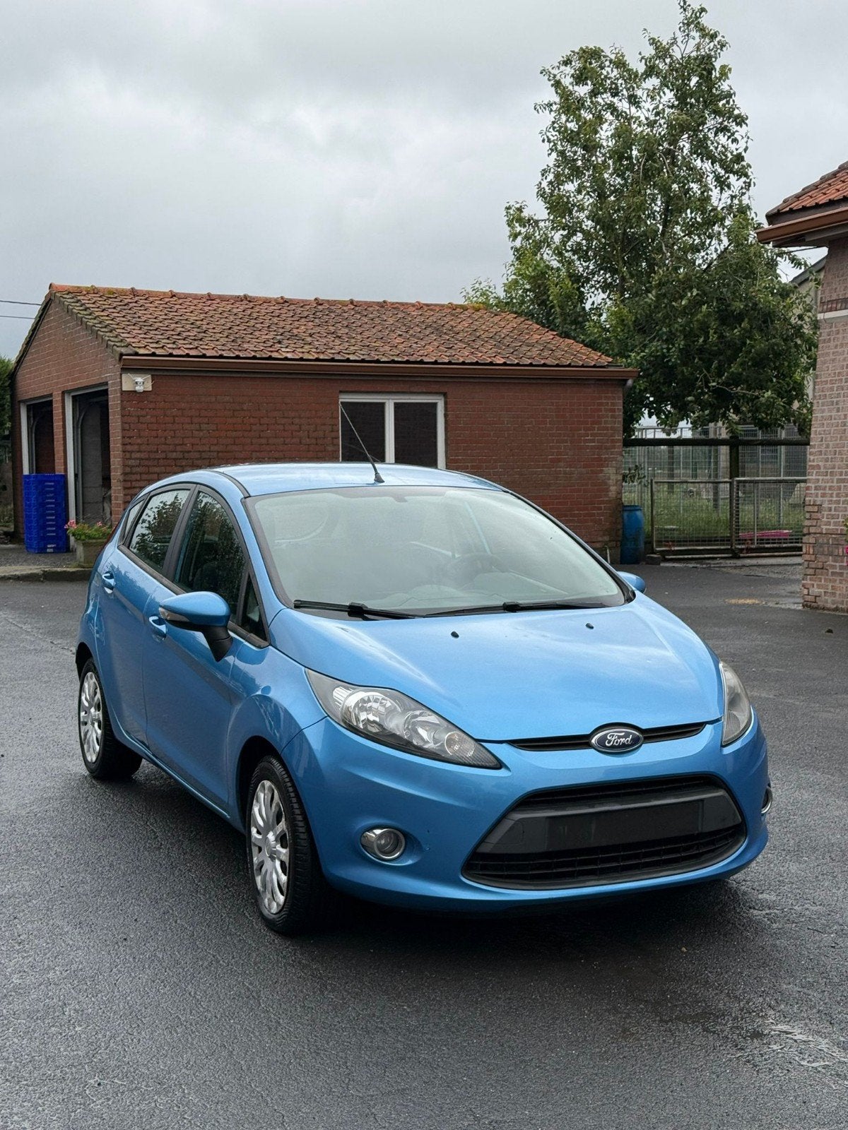 Ford Fiesta 1.25 essence Climatisation 118dkm en parfait éta, 1242 cm³, Euro 5, Achat, Entreprise