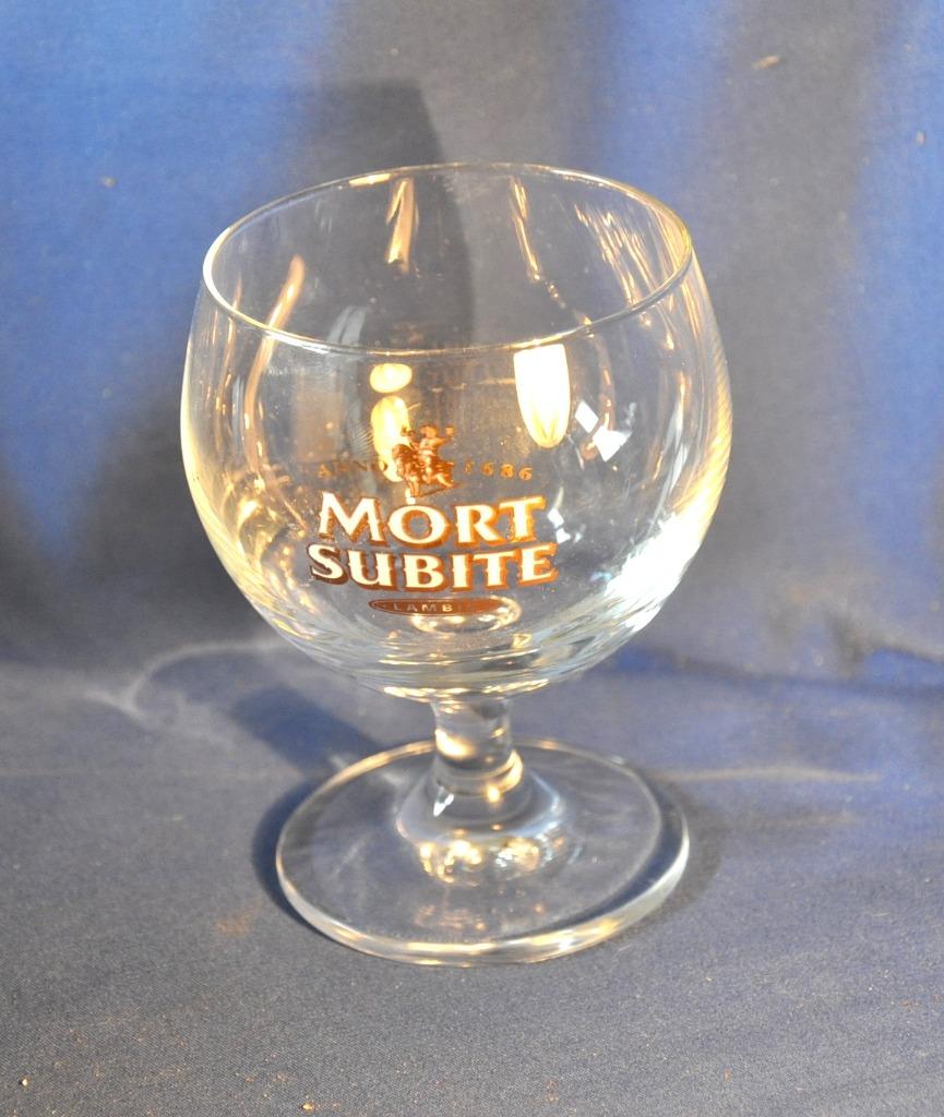 verre a biere sur pied mort subite, Collections, Enlèvement ou Envoi, Comme neuf, Verre ou Verres, Autres marques
